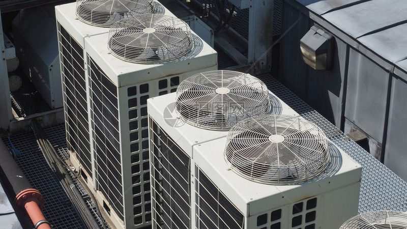 冷库保温板双面彩钢：揭秘其规格与应用**